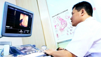 ĐIỂN HÌNH PHONG TRÀO THI ĐUA YÊU NƯỚC TỈNH NGHỆ AN, GIAI ĐOẠN 2015 – 2020 - BS NGUYỄN VĂN KHỞI & GƯƠNG ĐIỂN HÌNH TIÊN TIẾN TRONG LĨNH VỰC Y TẾ​​​​​​​
