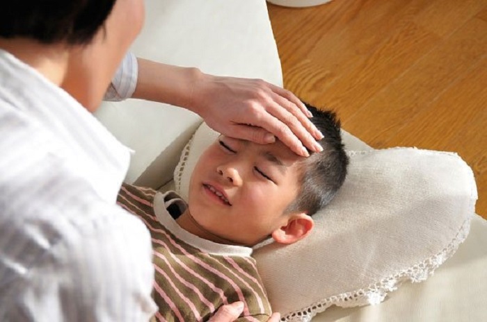 Nguyên nhân gây bệnh vào mùa hè ở trẻ thường là do thời tiết nắng nóng